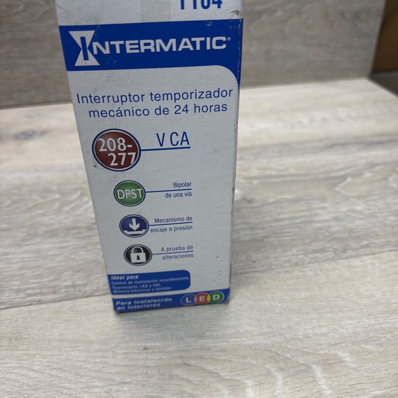 Intermatic T101 Mechanical Time Switch 120 VAC 60Hz SPST Indoor Enclosure *READ gallery