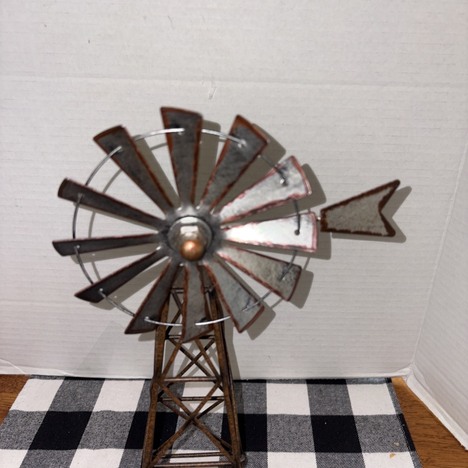 Amish Style Windmill 12" Rustic Country Primitive Tin Metal Garden Home Decor gallery