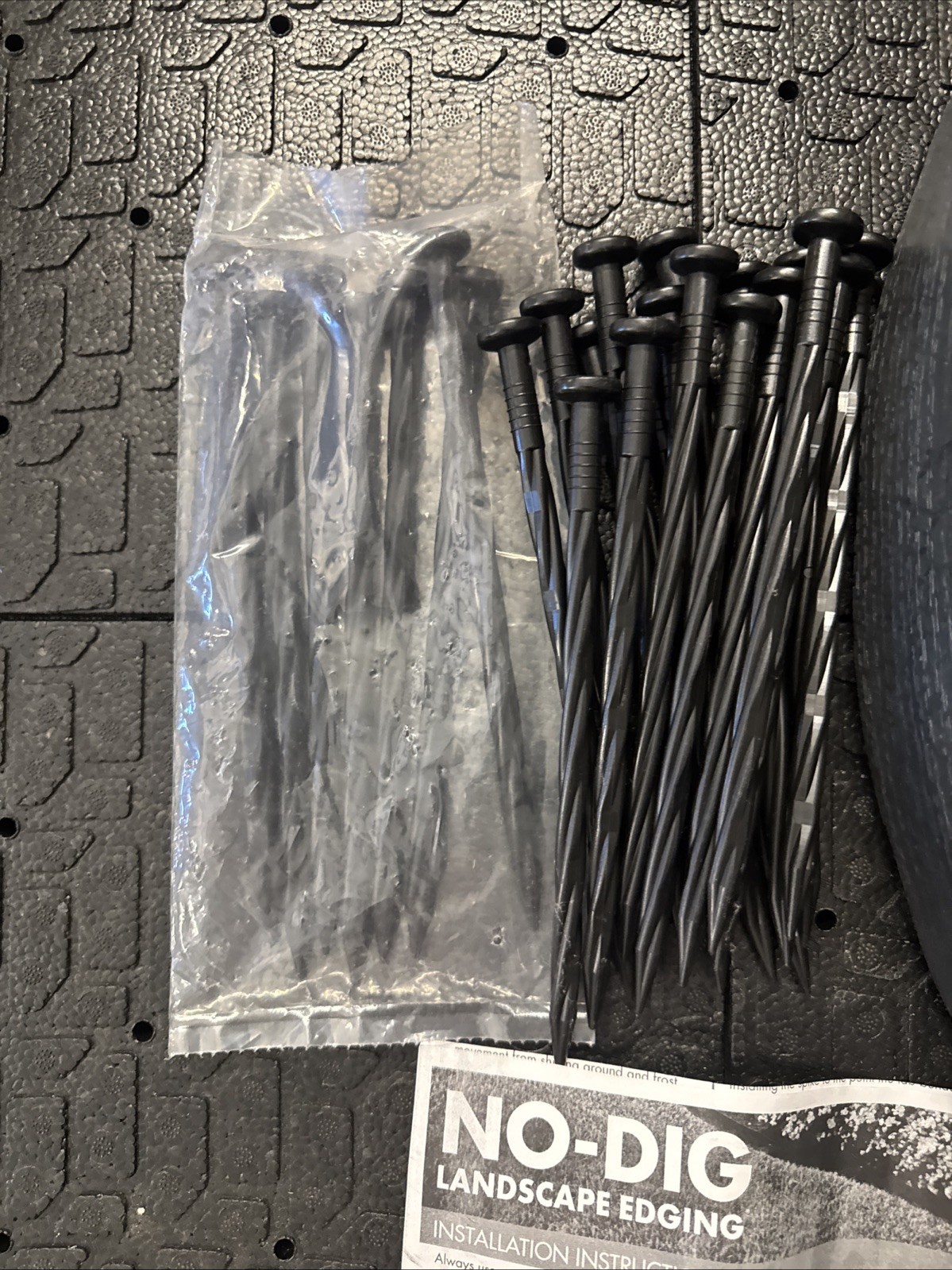 ProFlex Landscape Edging Kit Tall Wall Black Plastic No-Dig Flexible 60ftx2.5in gallery