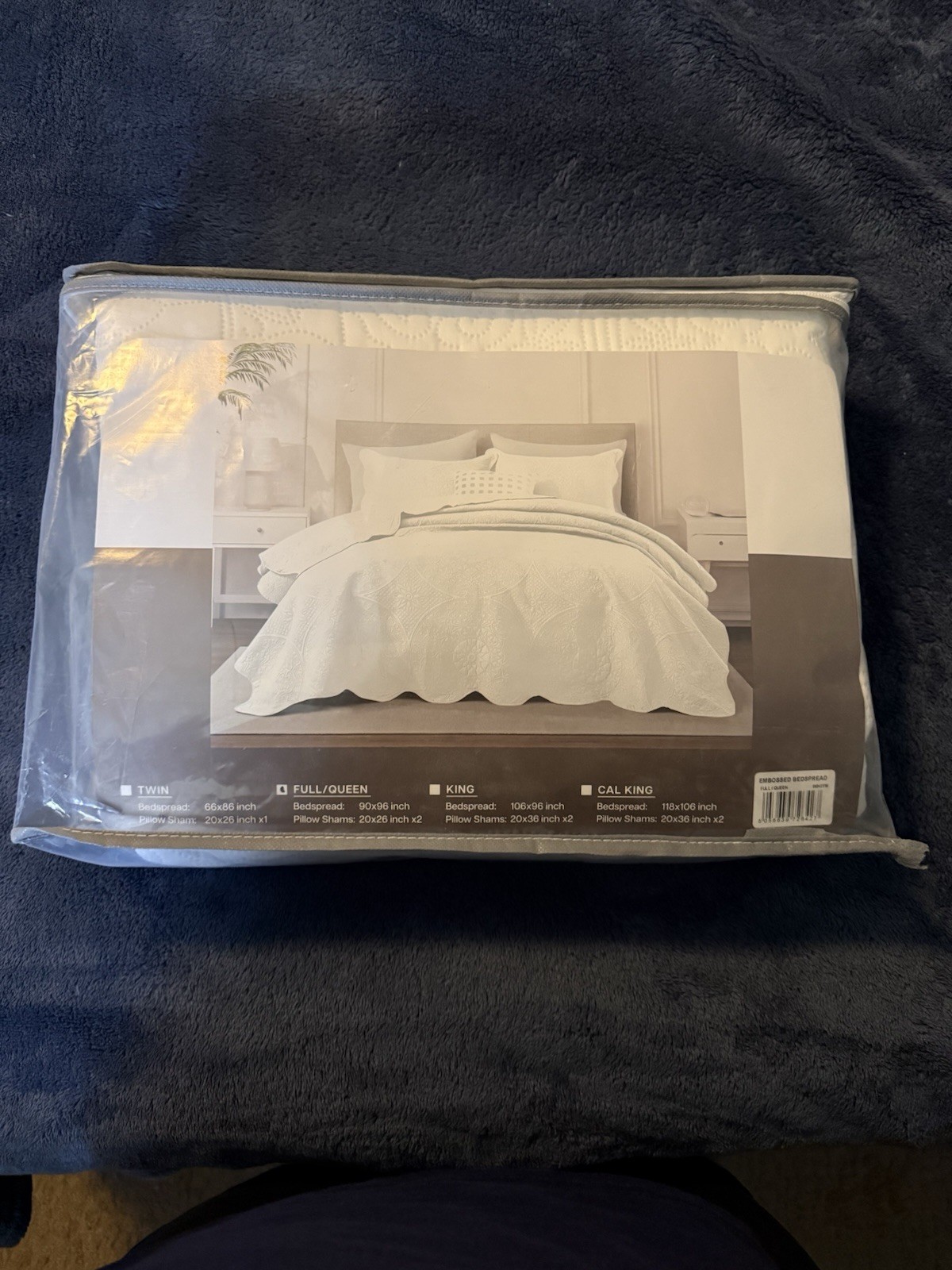 Embossed Bedspread Quilted Bed Cover Full/Queen gallery