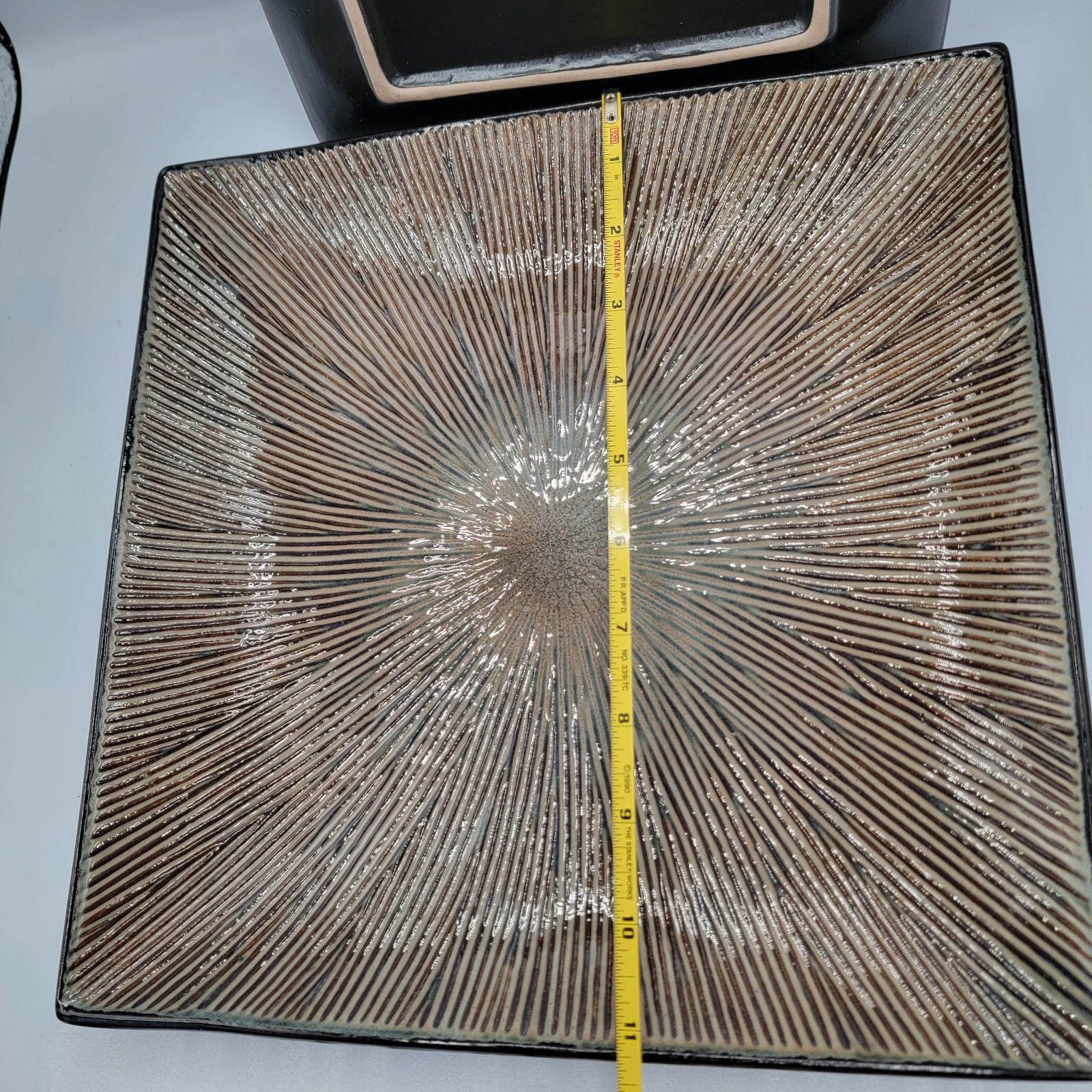 GABBAY Square 2 Pc Dinner & Lunch Plate Set. Rustic Brown Black Starburst.... gallery