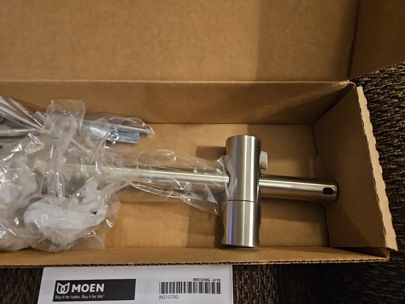 💲 Moen Twist S3870EPBN Multi-Function Hand Shower Package - Brushed Nickel $817 gallery