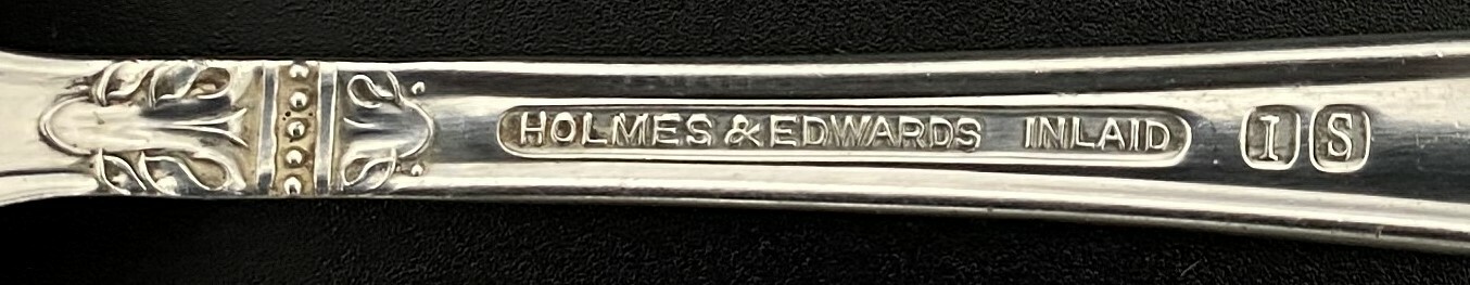Holmes & Edwards IS (Silverplate, 1938) Danish Princess CHOICE gallery