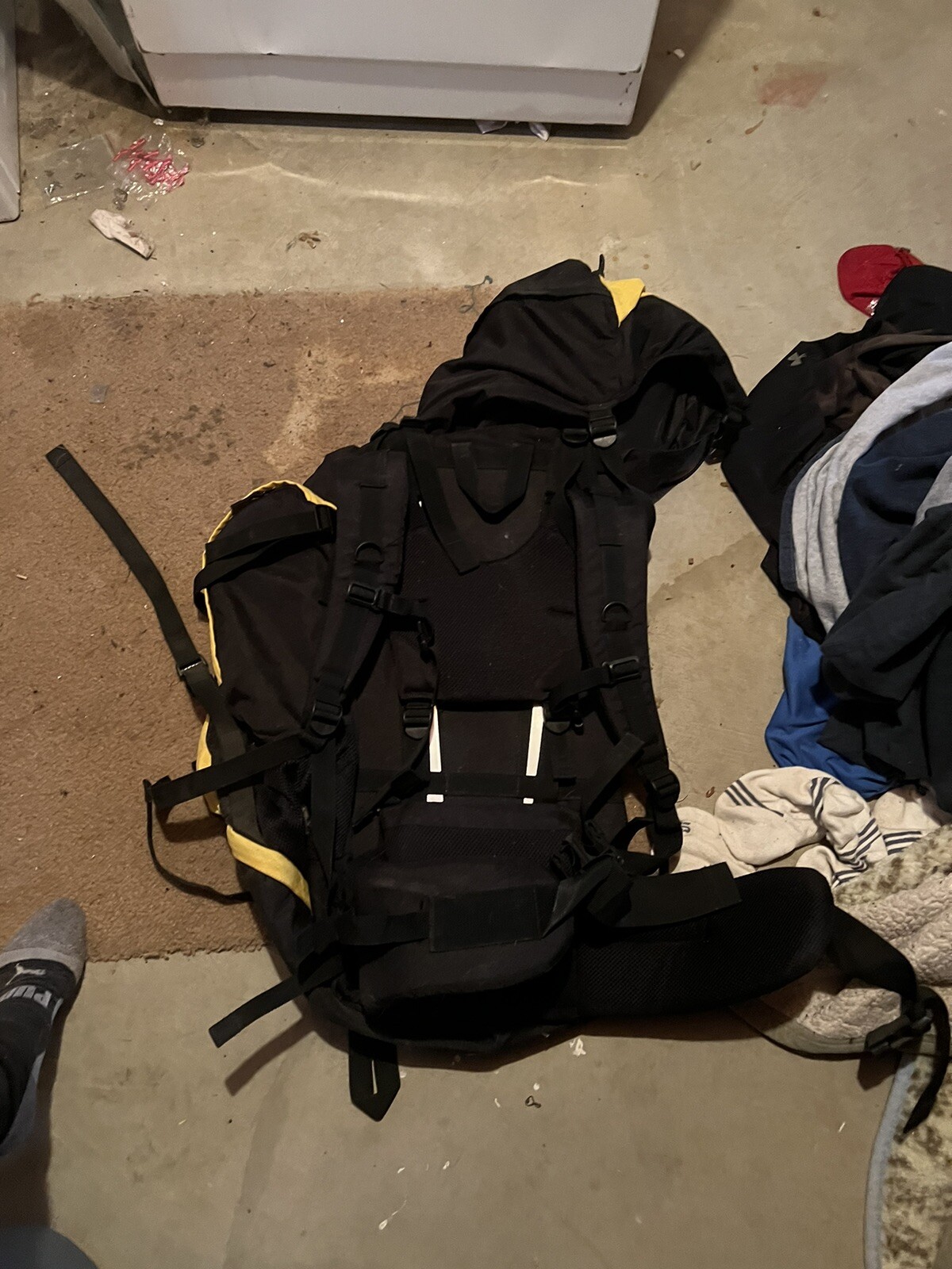 Backpack Coleman Large Hiking Pack Yellow 4