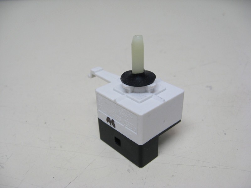Maytag Dryer Temperature Selector Switch W11566916 gallery