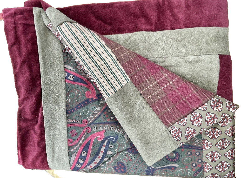 Patchwork Pillow Shams Silk Blend Pair 2 Quilted Floral Standard Boho Rare