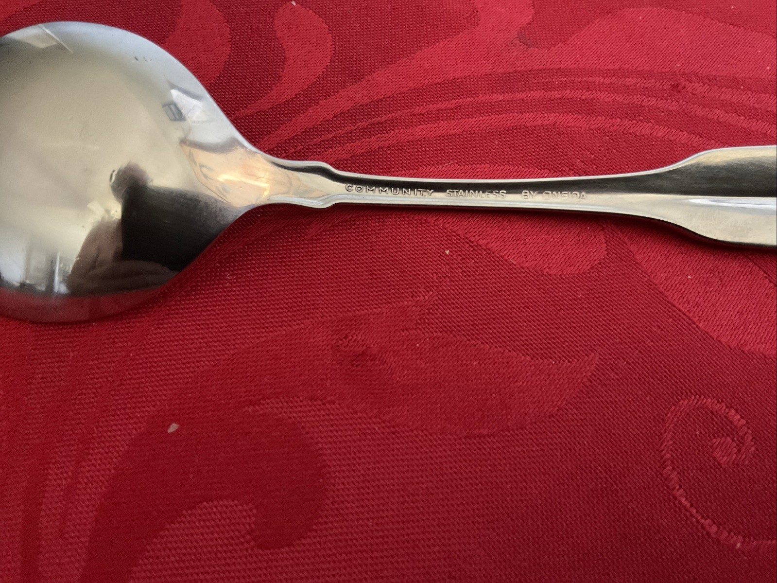 Oneida Community 18/8 stainless Ridgecrest 3 round bowl soup spoons 5 7/8" NM... gallery