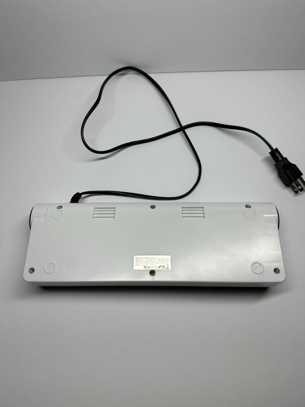 AD03 Vacuum Sealer Machine Automatic Food Vacuum Sealing System 130W Open Box gallery