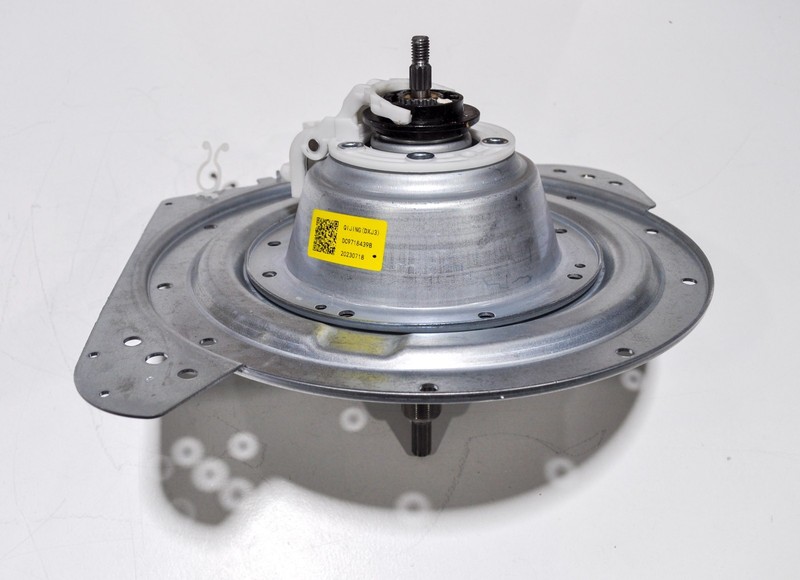 Samsung DC97-18439B Washer Clutch Assembly Transmission Gear Case gallery