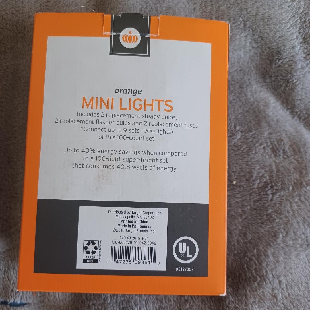 2016 Target Decor 24 Feet Black Wire Indoor/Outdoor 100 Count Mini Lights gallery