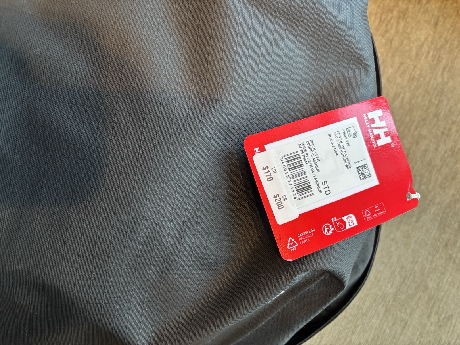 NWT Helly Hansen Backpack, Waterproof, Black, Multi Pockets, 50% Off MSRP $170 5