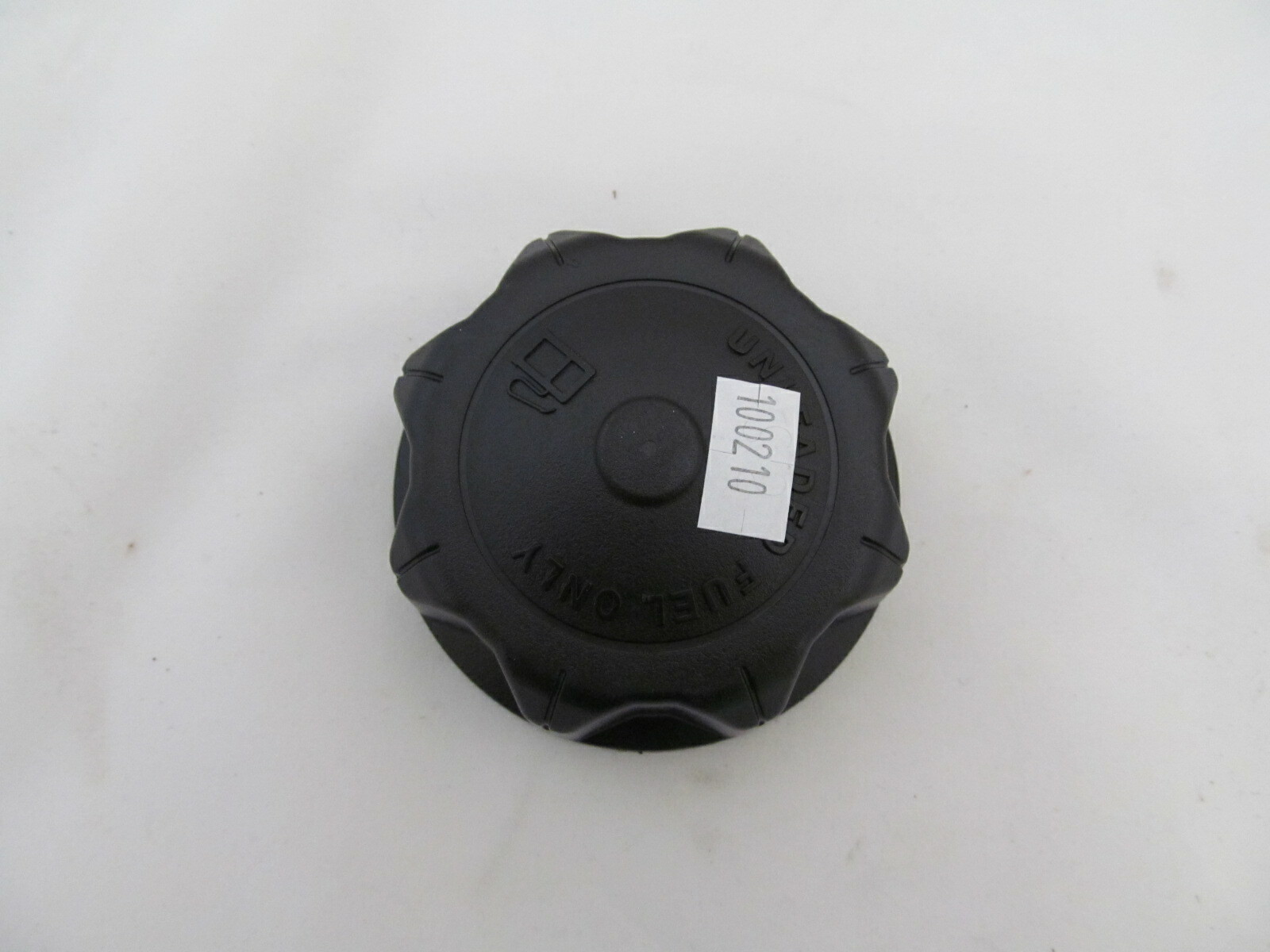 GENUINE GRASSHOPPER OEM MOWER PART 100210 FUEL GAS CAP gallery