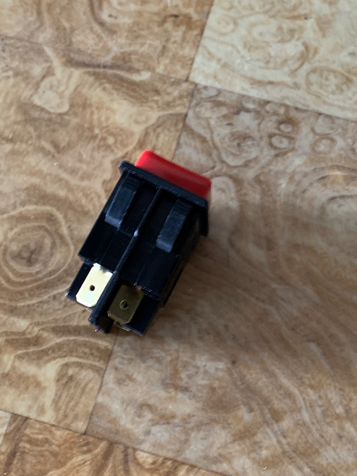 Rug Doctor Switch Push Button fits Mighty Pro, Wide Track, X3 and Quick Dry gallery