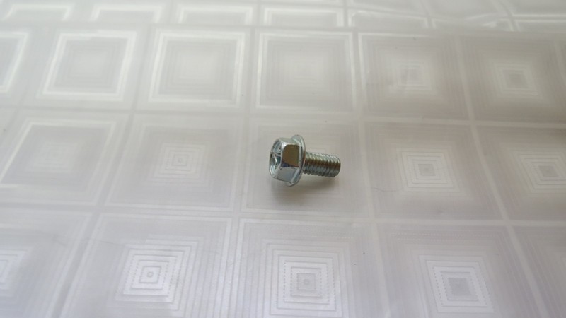 2 Genuine Briggs And Stratton Voltage Regulator Screw 690297 1650 Snow Engine gallery