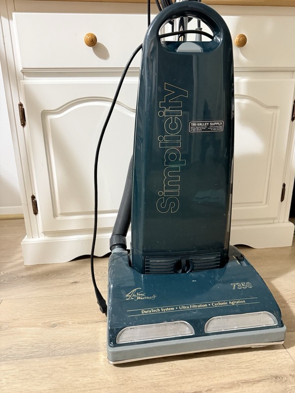 Powerful Carpet Cleaner Simplicity 7350 Upright Vacuum Cleaner Bagged Tested gallery