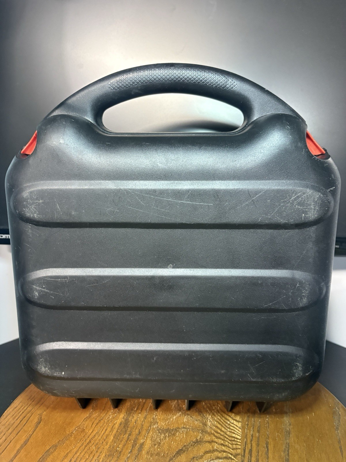Black & Decker Mouse Sander/Polisher Model MS500K Accessories With Case Works! gallery