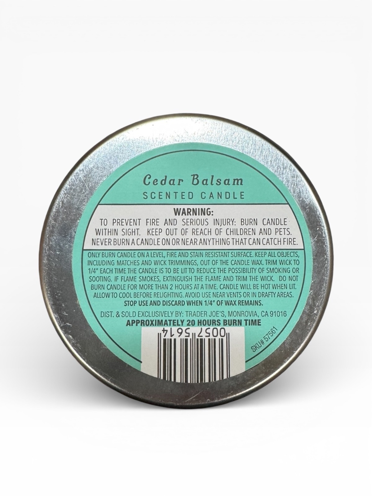 Trader Joe's - Cedar Balsam - Coconut Soy Wax Blend - 20 Hours Burn Time gallery