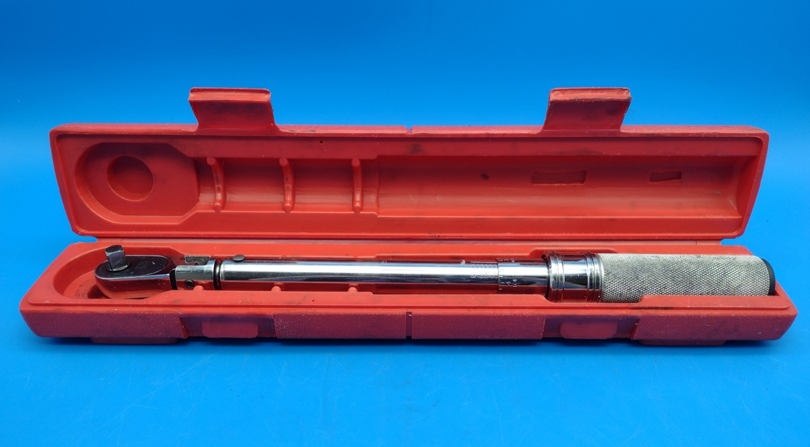 Snap-On Tools QD2FR75 3/8" Drive Adjustable Click Style Torque Wrench gallery