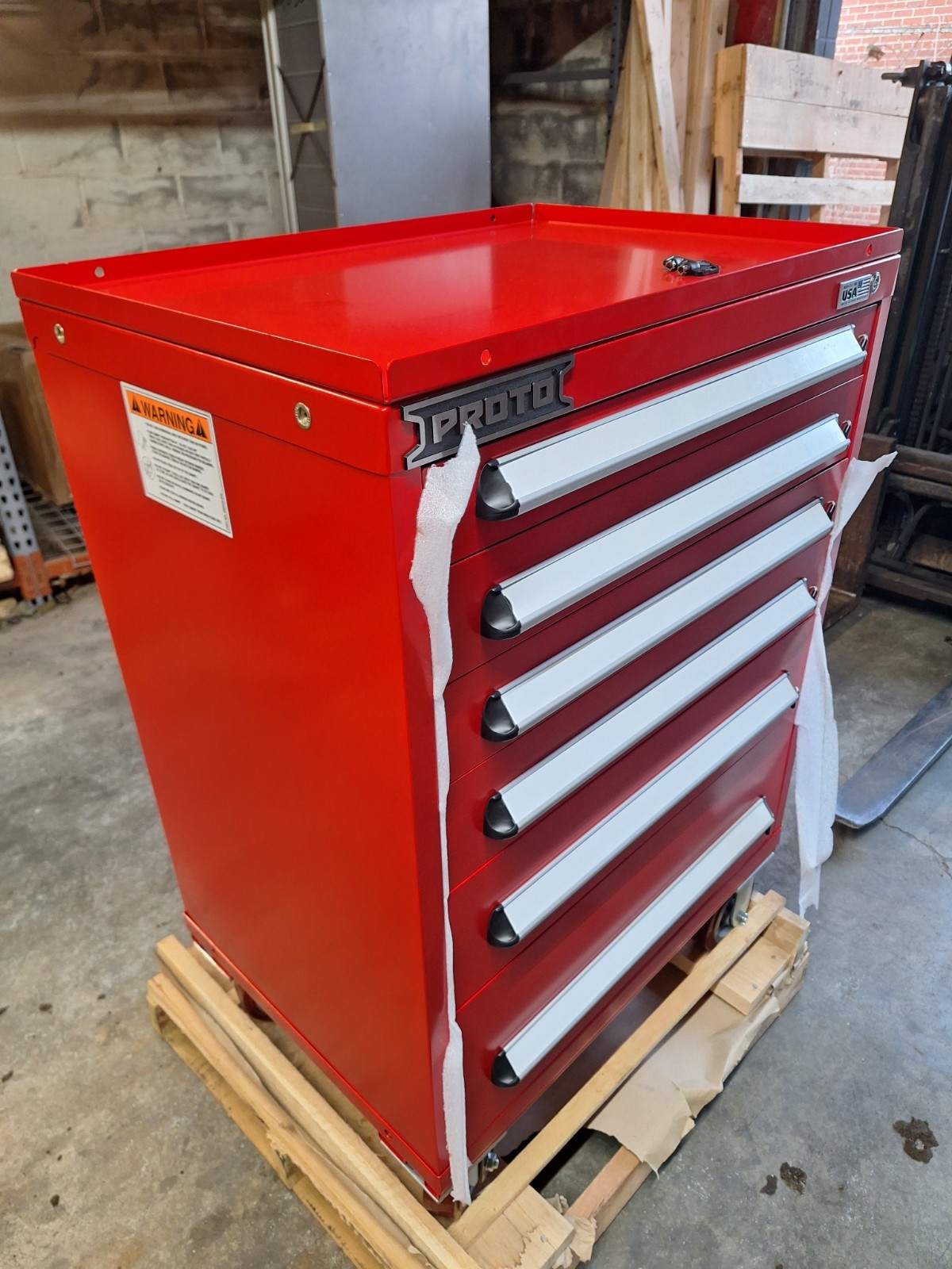 PROTO Rolling Tool Cabinet: Red / Red Drawer, 30 in W x 21 3/8 in D x 42 1/2 in gallery