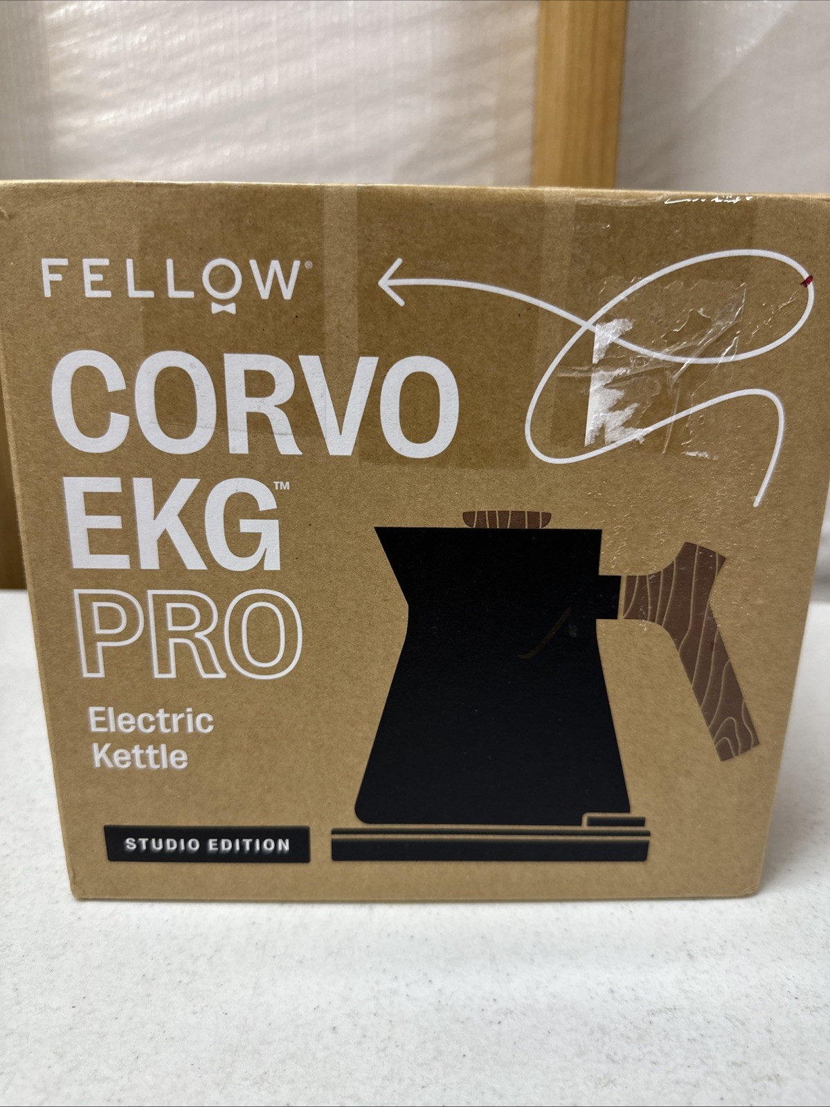 FELLOW Corvo EKG Pro Studio Edition Electric Tea Kettle - Black OPEN BOX gallery