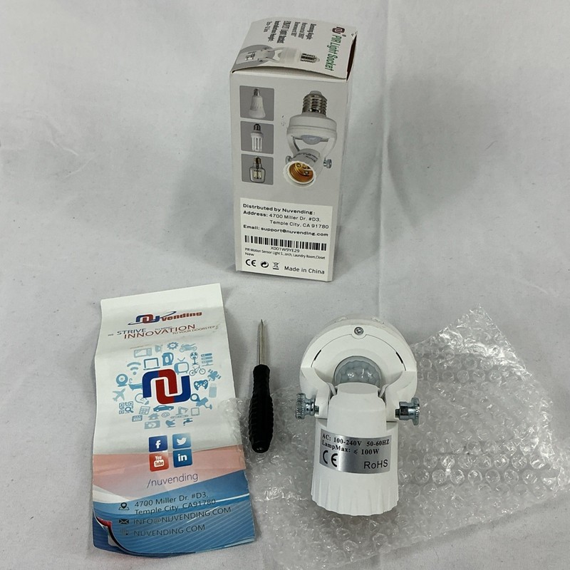 PIR Motion Sensor Light Socket & Light Socket Extender Both Rotatable E26/27 gallery