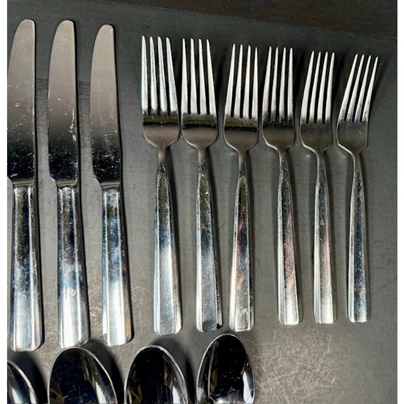 24 pc Crofton Stainless 18/0 Flatware gallery