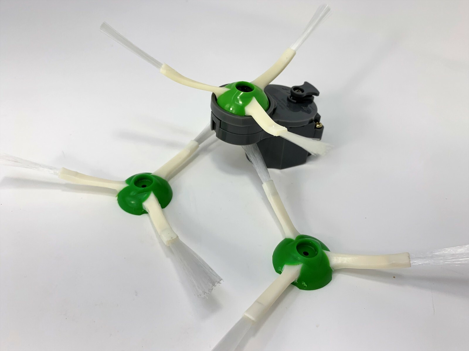 Authentic Roomba e5 e6 i3 i4 i5 i6 i7 i8 J7 Side Brush Motor Module + 3 Brushes gallery