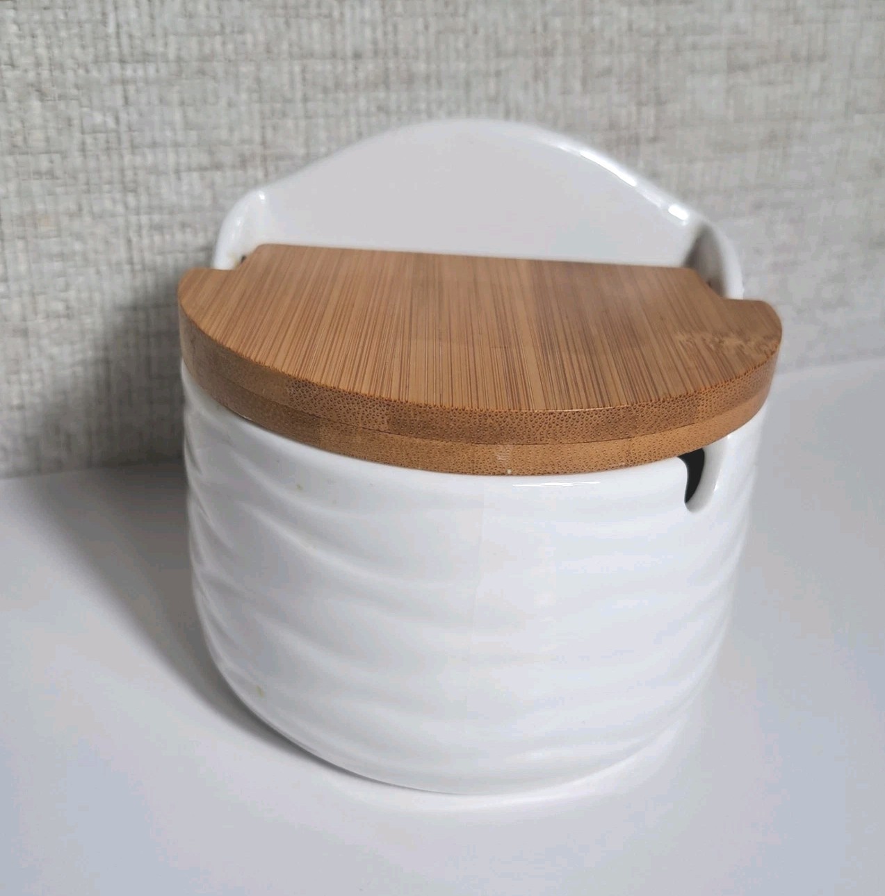 White Ceramic Spice Celler With Bamboo Lid 4" x 4" gallery