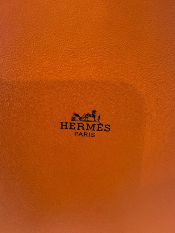 Hermès Orange Rectangular Solid Gift Box Single Item Paris Luxury Packaging gallery