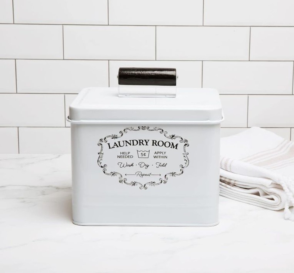 Nine Royal Detergent Container