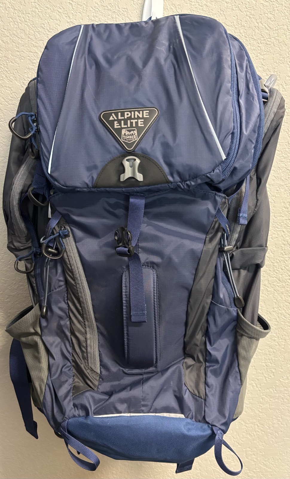 Alpine Elite by Timber Ridge 40L Hiking Pack (Blue)