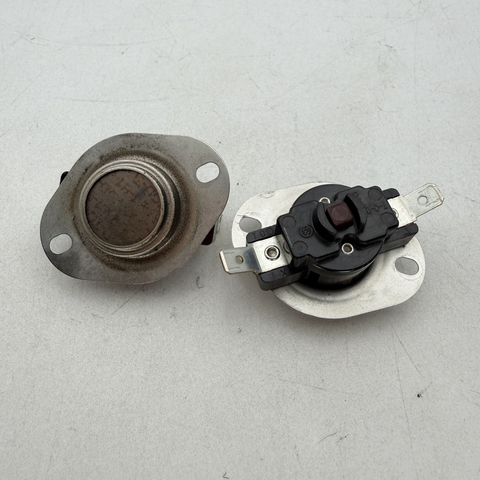 2 pack - 200150 Thermal Limit Switch T-O-D 60TX11 1612 L140-30F & 600TX15 A1605 gallery