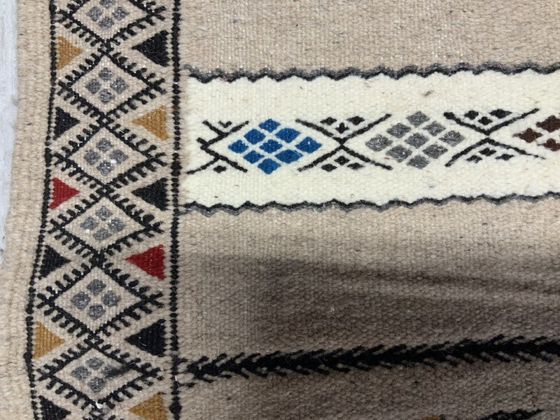 Authentic Kabyle Berber Rug - Handwoven Wool Textile from Djurdjura, Berber gallery