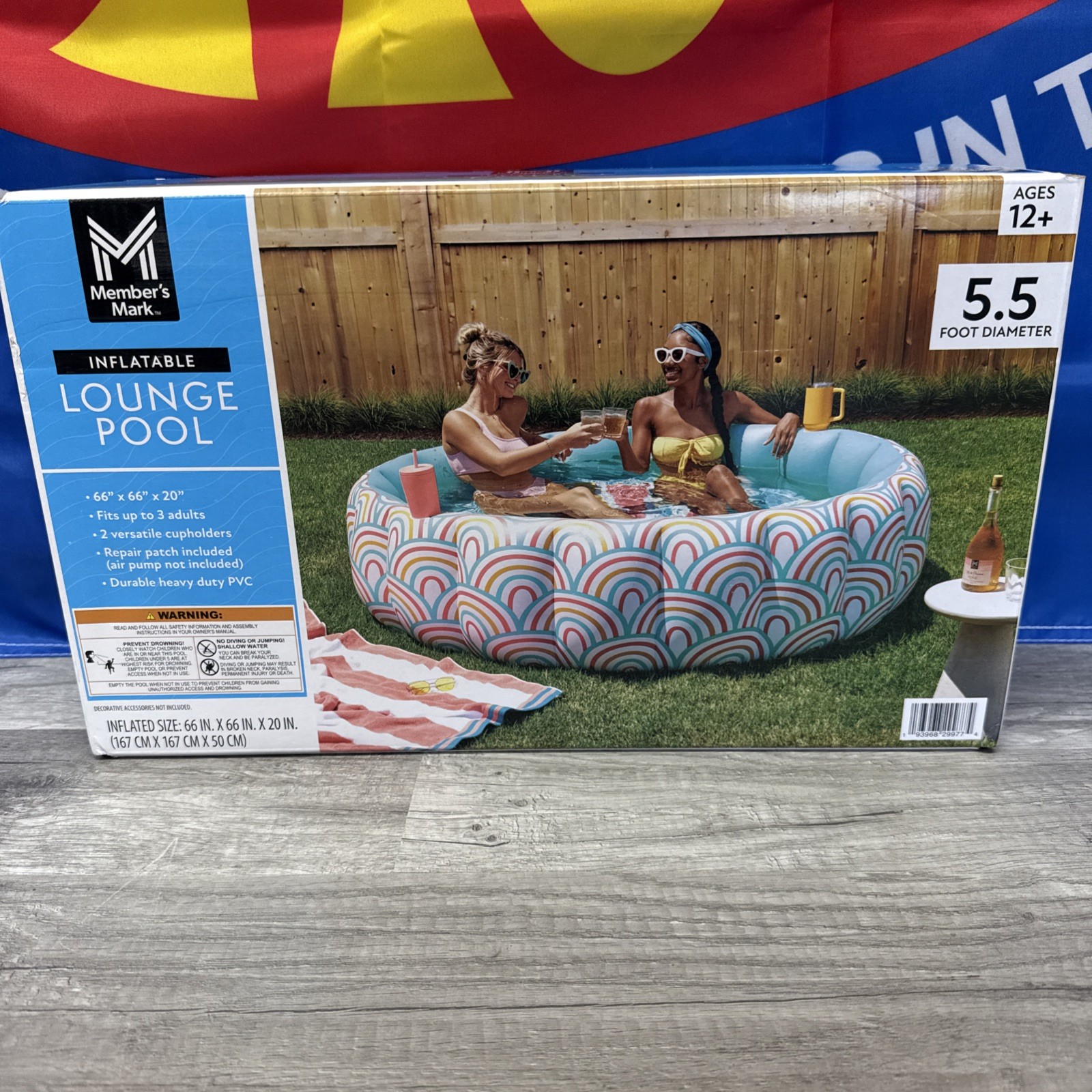 Member's Mark Inflatable Lounge Pool with Cup Holders, Rainbow gallery