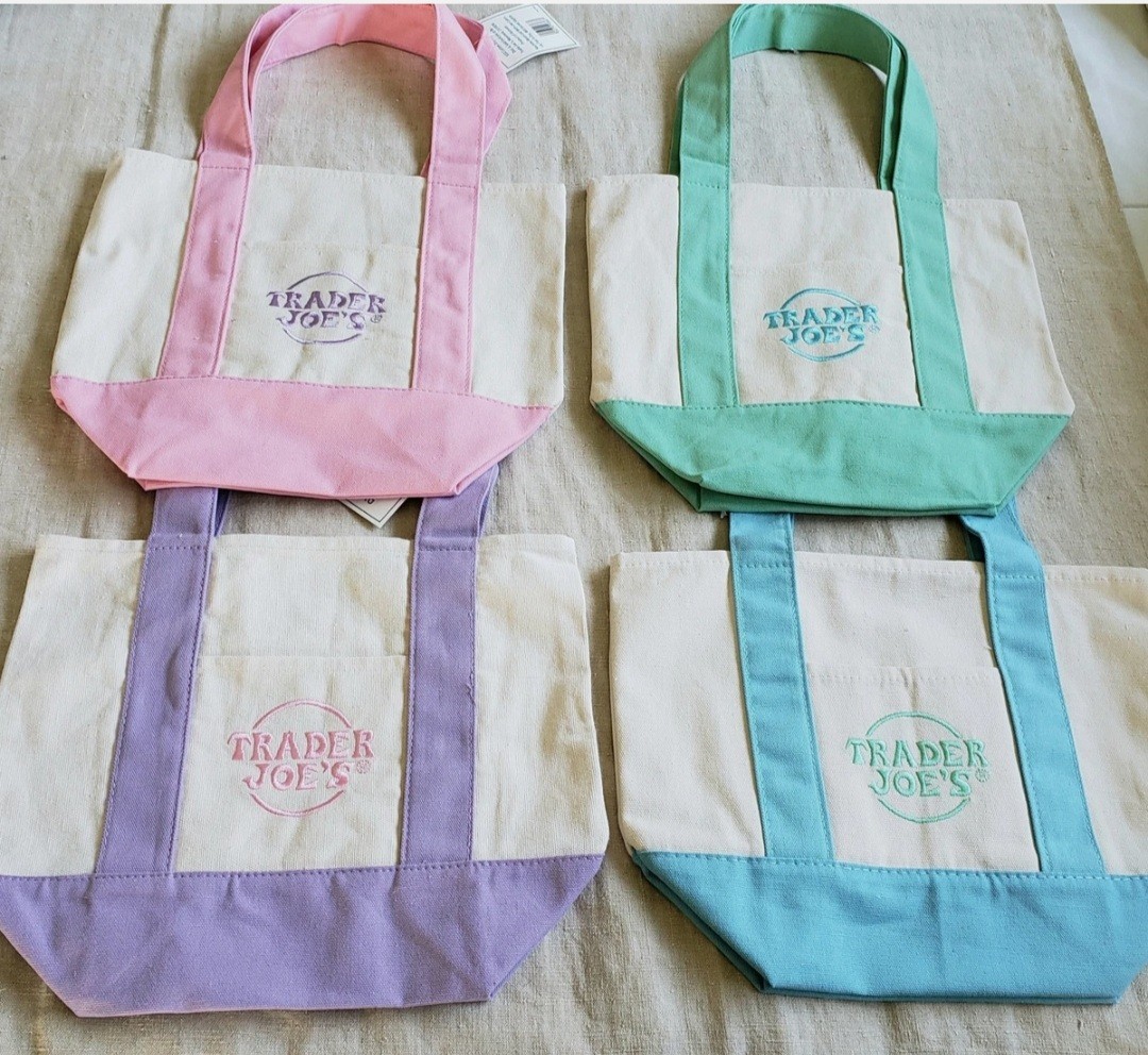 Trader Joe’s Mini Pastel Canvas Tote Bag Set Of 4 Spring Blue Pink Green Purple gallery