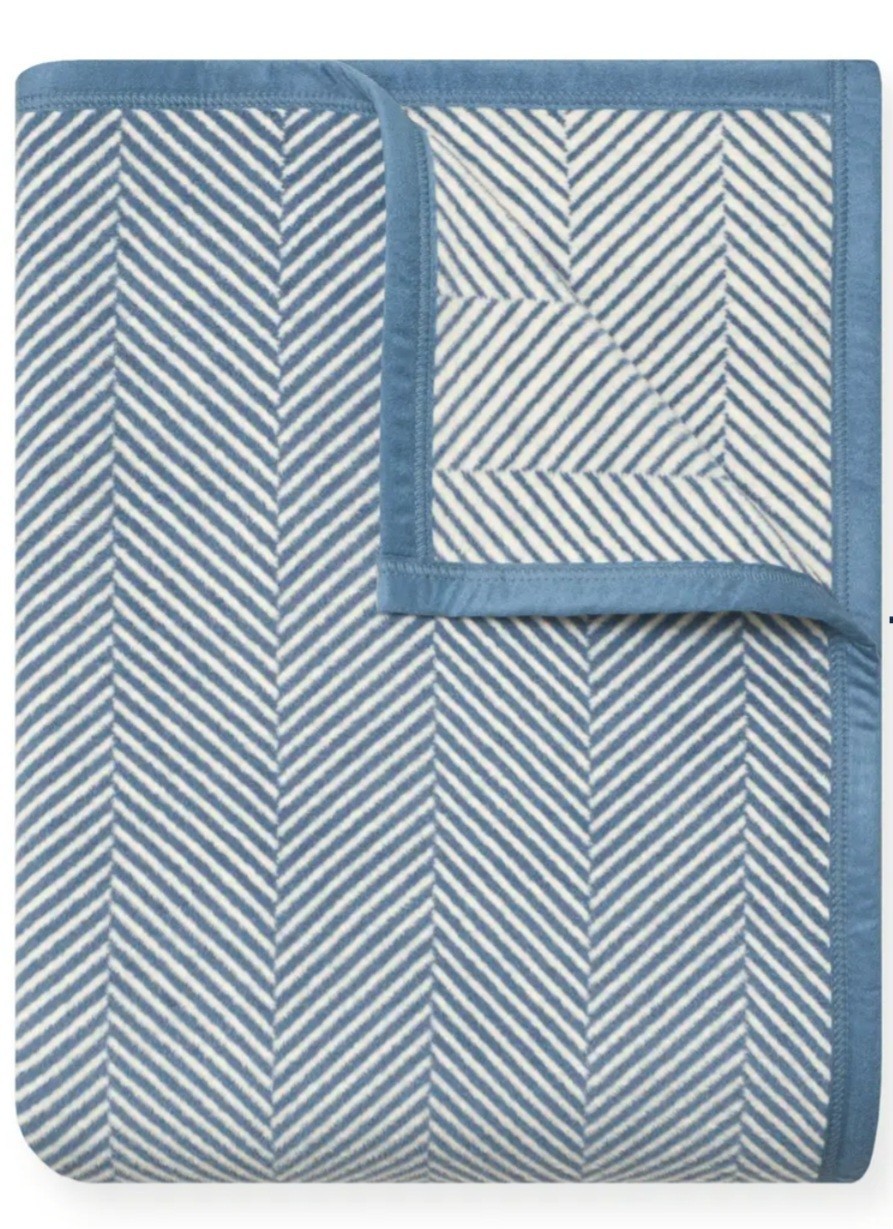 ChappyWrap Reversible Blanket 60"x80" Harborview Herringbone Cornflower gallery
