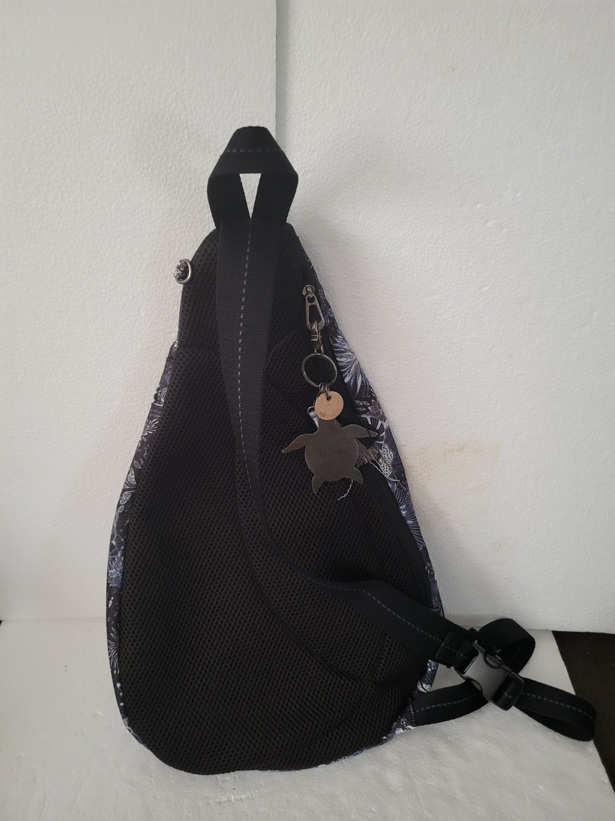 Sack roots Backpack with charm 4