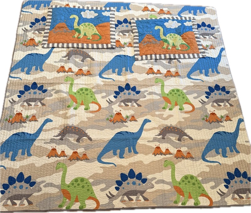 MiZone Kid’s Dinosaur/Reversible Full/Queen Comforter & 2 Shams Set gallery
