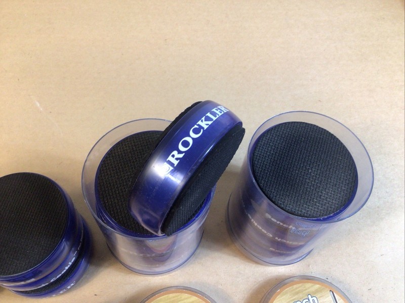 Rockler Bench Cookie Plus Work Gripper Kit with Grippers and Risers & Wall Mount gallery