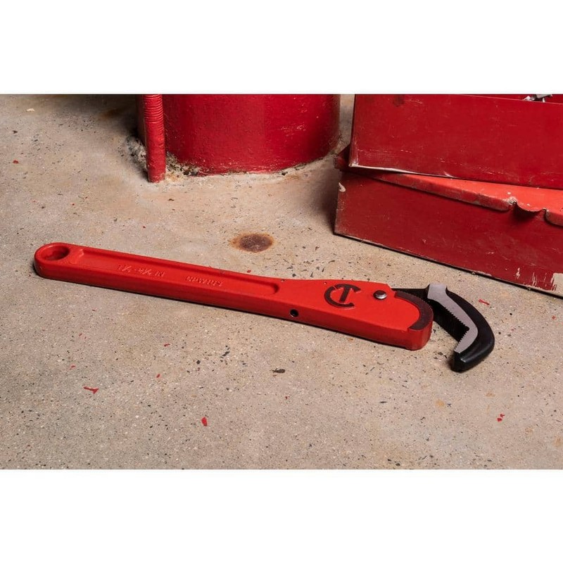 16 In. Self Adjusting Pipe Wrench gallery