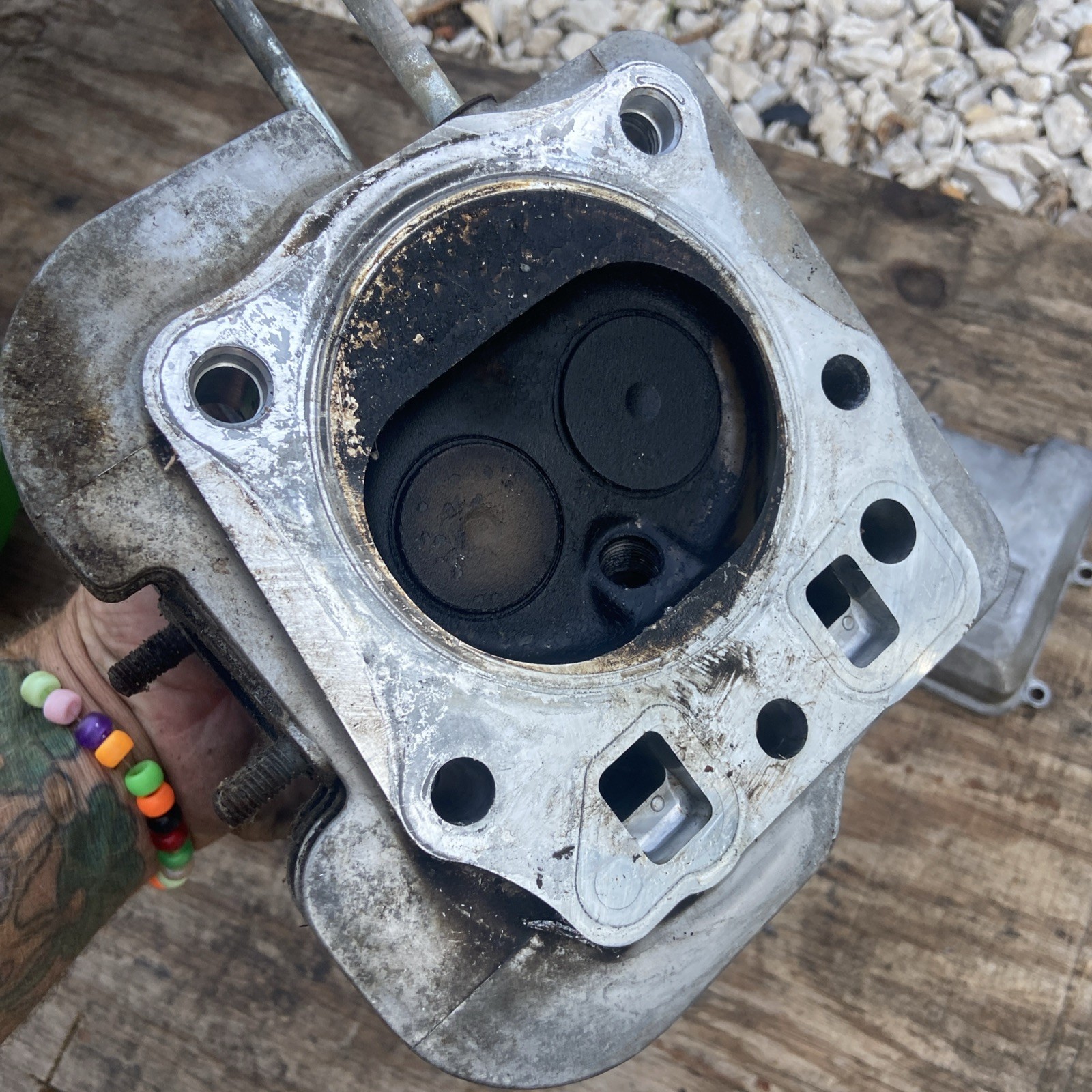 1990-2002 John Deere F525 Front Mount Mower 17 HP Kawasaki Cylinder Head AM10908 gallery