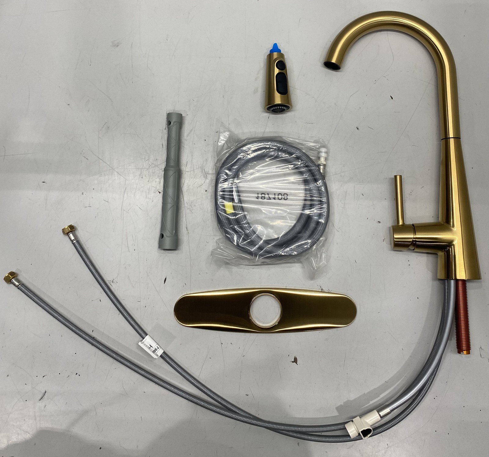 Moen Pulldown Modern Kitchen Faucet in Brushed Gold 7864BG gallery
