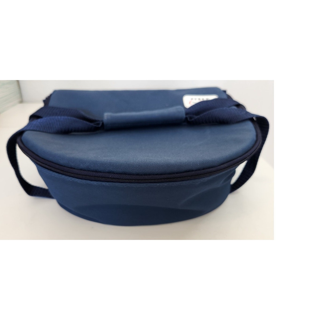 Pyrex Way To Go Portables Hot & Cold Thermal Pocket 2.5 qt Carrying Case gallery