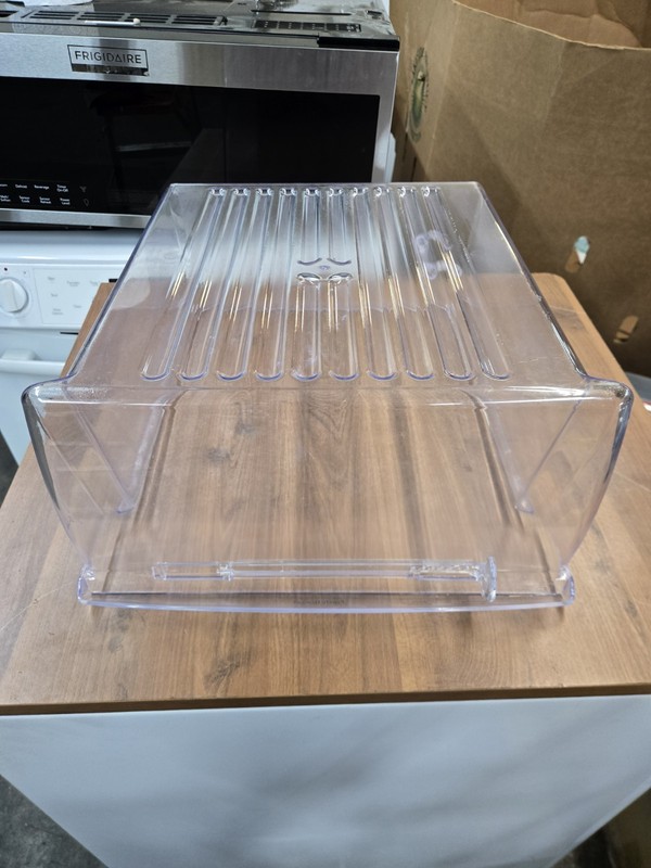 Frigidaire Clear Plastic Humidity Drawer Crisper Bin 2402310 no cracks gallery