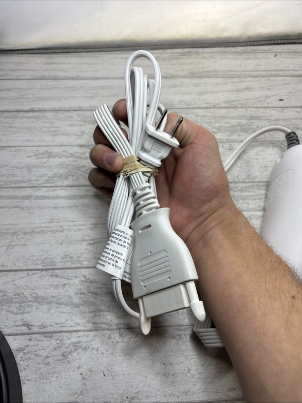 Bedsure Controller LM17-HP200 Remote Control Power Cord (For Heating Pad HP200) gallery