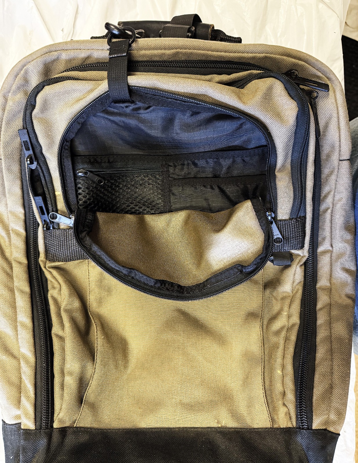 Eagle Creek Switchback rolling backpack luggage 4