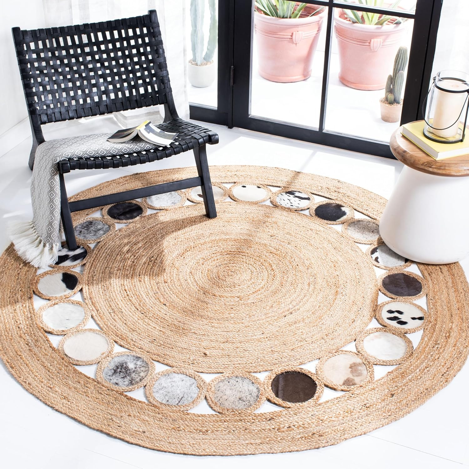 Handmade 6' Beige & Silver Boho Jute & Leather Round Area Rug gallery