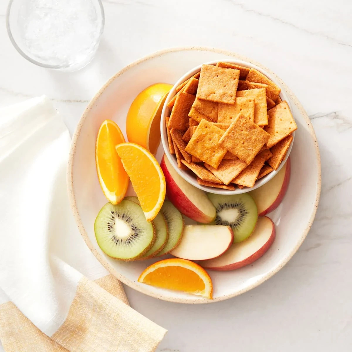 Simple Mills Almond Flour crackers Farmhouse cheddar 4.25 ounce..... gallery