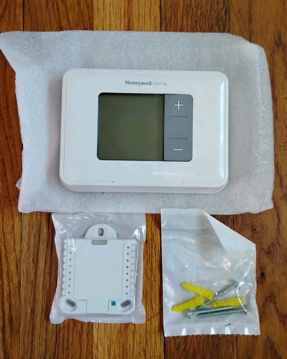Honeywell T2 Non-Programmable Thermostat RTH5160D gallery