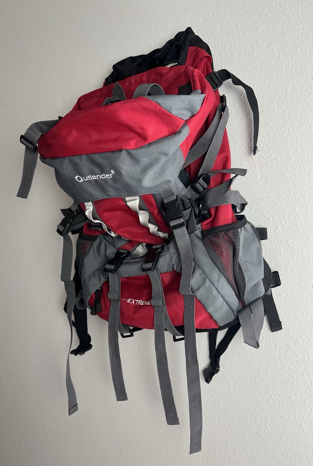 Outlander Extreme 80 Hiking Backpack Red Gray Reflective 4